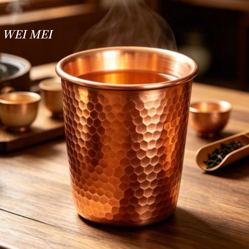Mule Copper Mug - 手作りの銅製朝食コーヒーカップ、ウォーターミュール350mlジュースマグ、彫刻槌目模様のユニークな友人へのギフトティーカップ食器